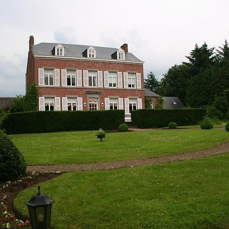 La Regie De Franc-Waret Villa Dış mekan fotoğraf